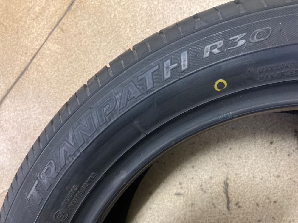 完売)(未使用タイヤ) 未使用品 2021年製 数量限定!!235/50R18 97V TOYO TRANPATH R30 新車装着タイヤ 未使用品  4本SET￥?アルファードヴェルファイア レクサスLS | 仙台市 泉区 泉タイヤサービス